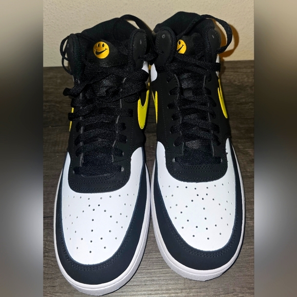 Men's Nike Court Vision Mid 'Go The Extra Smile' - Picture 1 of 6